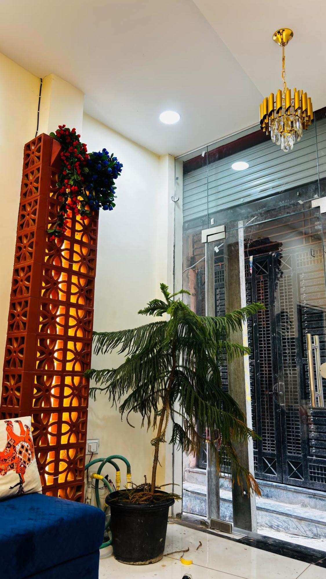 Hotel Shreenidhi Comfort Stay Ujjain Exteriör bild